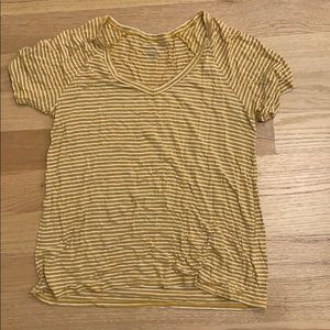 american eagle t shirt